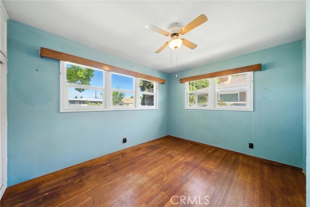 1850 Fanwood Avenue, Long Beach CA: https://media.crmls.org/medias/d6324d21-b412-4b22-86b2-8d0c62bcc553.jpg