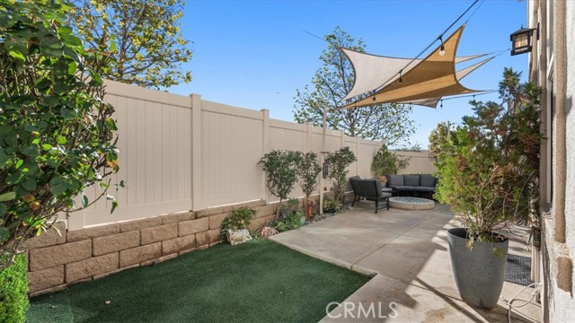 7323 Garnet Ridge, Jurupa Valley CA: https://media.crmls.org/medias/d6338708-048f-463c-aa53-2b04d1184c30.jpg
