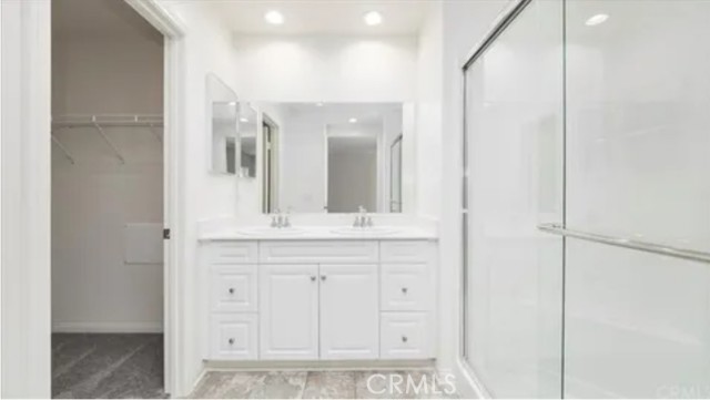 13833 RAVEN ST, Victorville CA: https://media.crmls.org/medias/d6346f1b-afb2-4085-9c2b-cb55bbc7a9d4.jpg