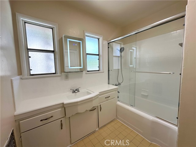 1436 S Holt Avenue, Los Angeles CA: https://media.crmls.org/medias/d635bf4b-b5f6-4316-bce6-e117a818bbd8.jpg