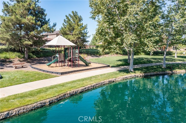 13025 Bowker Play Court, Beaumont CA: https://media.crmls.org/medias/d635c8c9-a34b-4225-b502-b9040e70c267.jpg