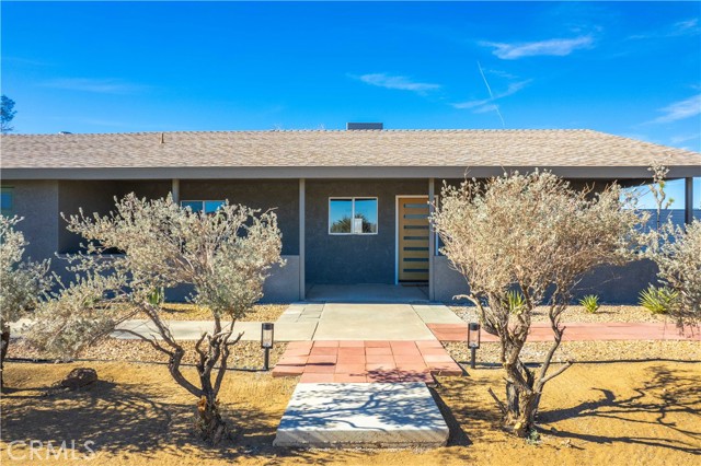 Detail Gallery Image 1 of 1 For 6732 San Angelo Ave, Joshua Tree,  CA 92252 - 2 Beds | 2 Baths