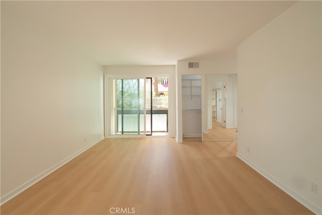 MLS #SR26103305 image #12