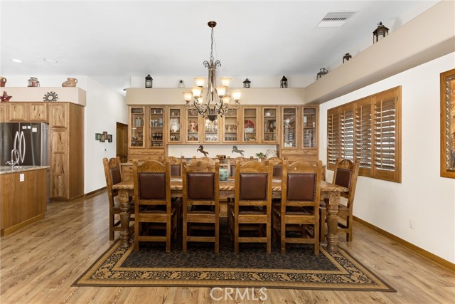 Detail Gallery Image 17 of 65 For 9710 Mountain View, Cherry Valley,  CA 92223 - 4 Beds | 2/2 Baths