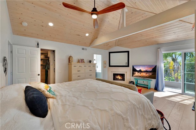 19325 Peachtree Lane, Huntington Beach CA: https://media.crmls.org/medias/d6386e8e-14be-4cc1-a07e-c0f1147ad3e4.jpg