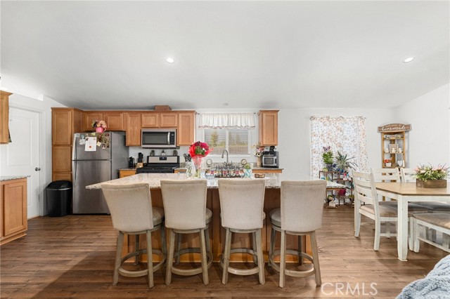 1863 Norwood Drive, Paradise CA: https://media.crmls.org/medias/d638fa36-7231-4f2a-9025-19979cdc9dc1.jpg