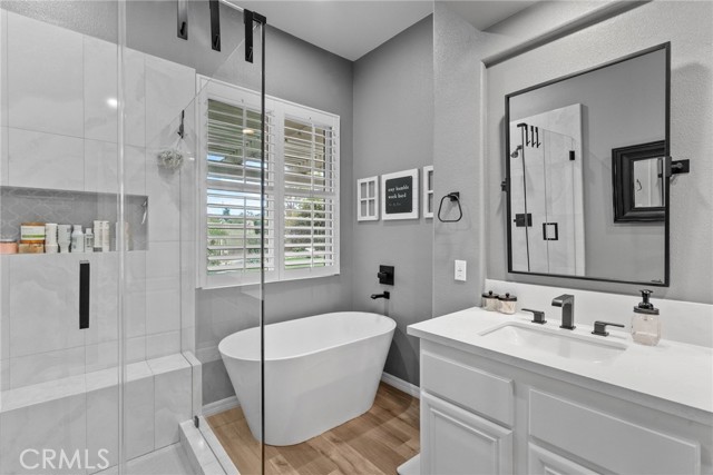 Detail Gallery Image 22 of 40 For 28308 Hidden Hills Dr, Saugus,  CA 91390 - 4 Beds | 2 Baths