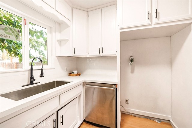 Detail Gallery Image 7 of 23 For 522 Price, Bakersfield,  CA 93307 - 3 Beds | 2 Baths