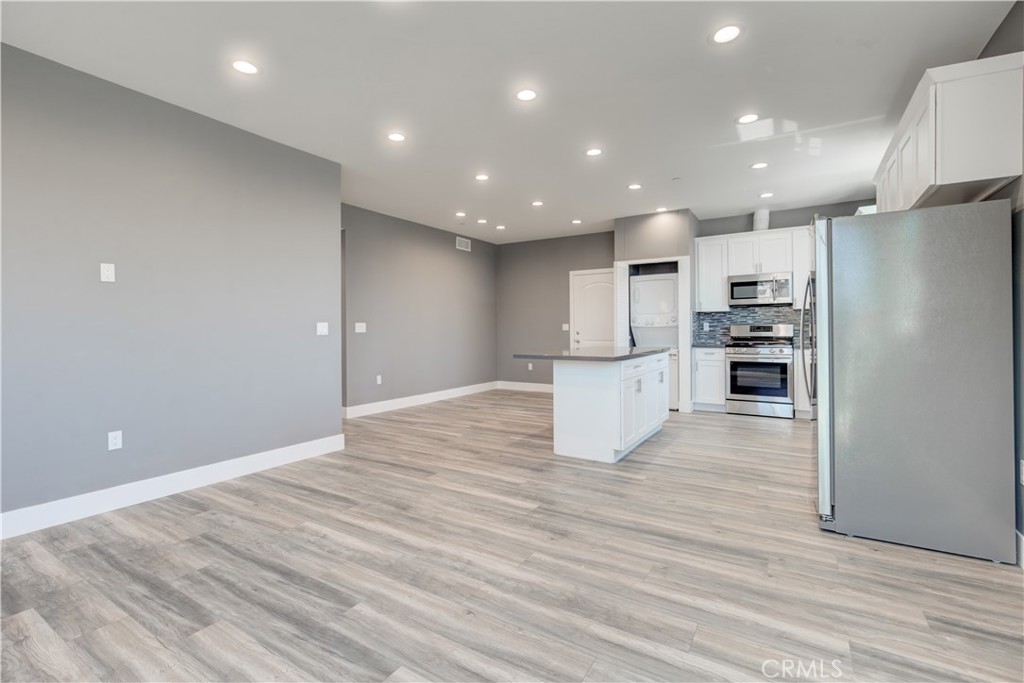 MLS #SB25170693 img 8