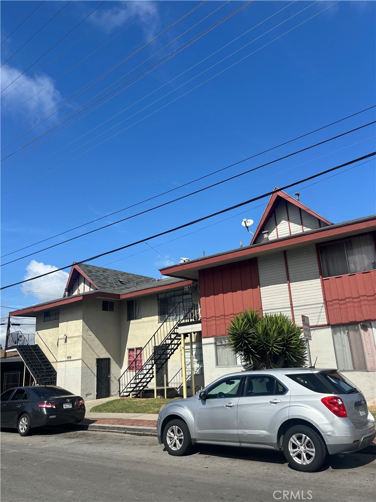 Apartment at 9643 Mallison Avenue