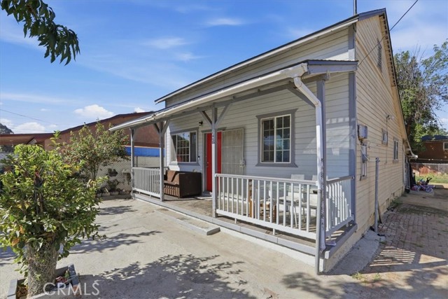 Detail Gallery Image 5 of 30 For 245 Commercial Ave, Riverside,  CA 92507 - 3 Beds | 1 Baths