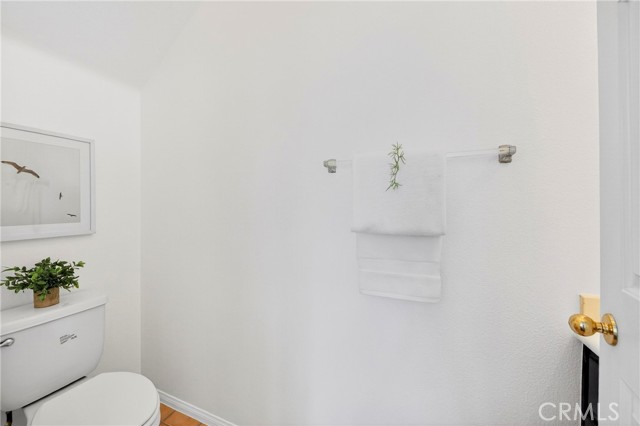 Image 13 of 58 For 13617 Freemont Court