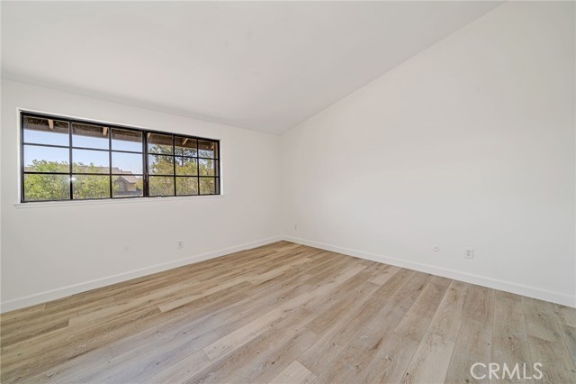 Detail Gallery Image 25 of 33 For 2440 Applewood, Fullerton,  CA 92833 - 3 Beds | 2/1 Baths