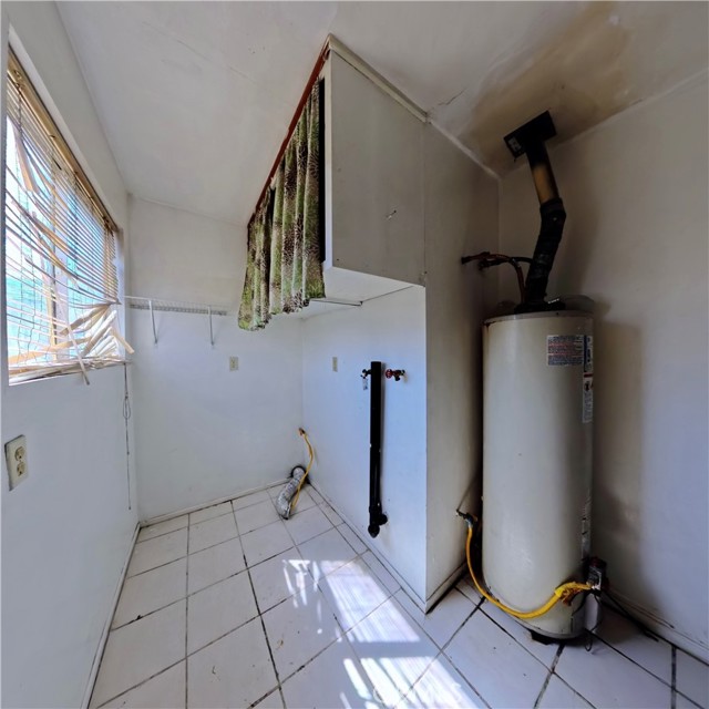 Detail Gallery Image 12 of 23 For 12522 Broadway, Whittier,  CA 90601 - 2 Beds | 1 Baths