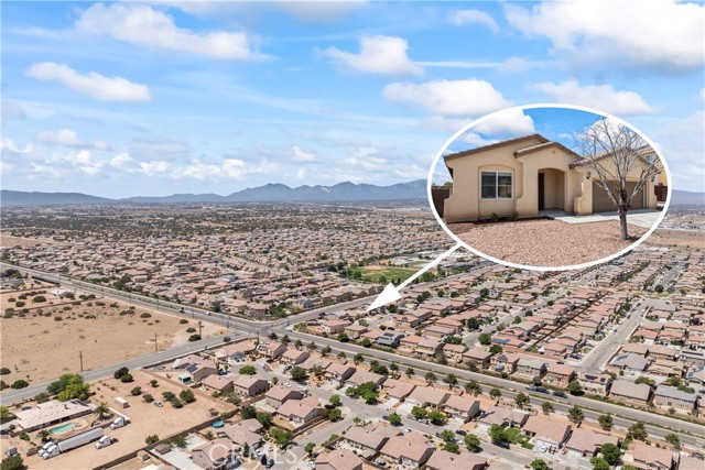 13275 Lone Pine Court, Hesperia CA: https://media.crmls.org/medias/d63b1a48-4802-45bc-a02c-8e907fb6d037.jpg
