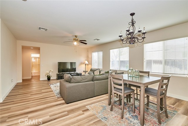 Detail Gallery Image 7 of 32 For 40223 Sequoia St, Murrieta,  CA 92563 - 5 Beds | 3 Baths