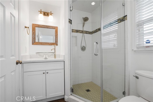 Detail Gallery Image 12 of 24 For 23251 Hamlin St, West Hills,  CA 91307 - 4 Beds | 2 Baths