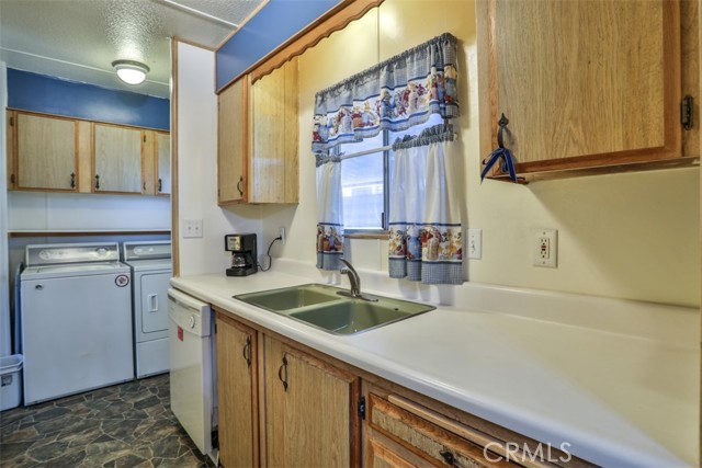 Detail Gallery Image 14 of 50 For 2755 Arrow Hwy #175,  La Verne,  CA 91750 - 2 Beds | 2 Baths