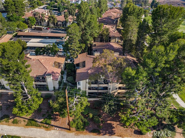 25521 Indian Hill Ln, Laguna Hills CA: https://media.crmls.org/medias/d63da46e-4260-453a-8371-c81505991675.jpg