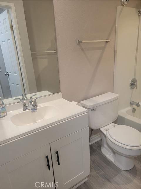 Detail Gallery Image 9 of 10 For 470 N Villa Ct #107,  Palm Springs,  CA 92262 - 1 Beds | 1 Baths