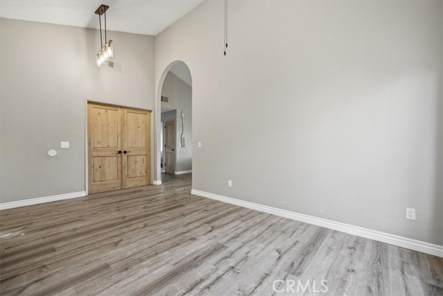 Detail Gallery Image 10 of 39 For 1809 E Avenue R6, Palmdale,  CA 93550 - 3 Beds | 2 Baths