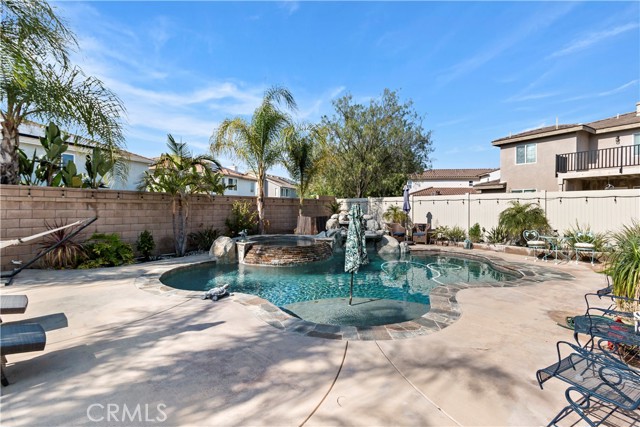 23556 Kathryn Street, Murrieta CA: https://media.crmls.org/medias/d640a4b6-24ae-432b-9fa1-ecbf16804ef8.jpg
