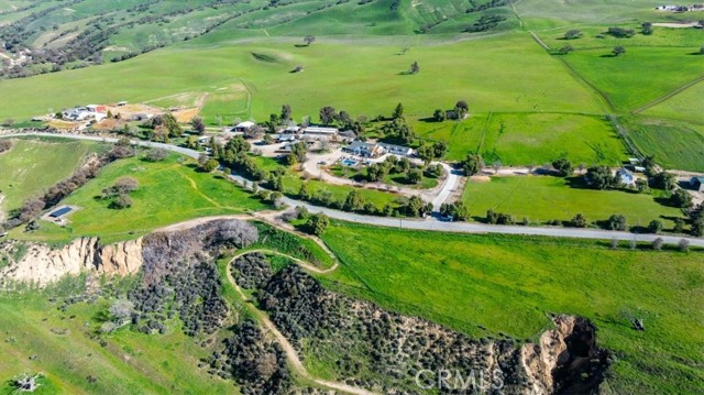 Detail Gallery Image 61 of 75 For 76945 Indian Valley, San Miguel,  CA 93451 - 7 Beds | 5/1 Baths