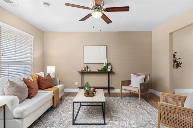 Detail Gallery Image 4 of 46 For 3249 Calistoga, Chico,  CA 95973 - 3 Beds | 2 Baths