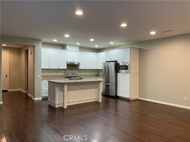 Front Image Thumbnail for CROC25272330