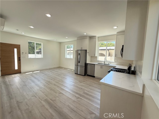 19515 Cantara Street, Reseda CA: https://media.crmls.org/medias/d641f8e1-ec25-4800-a39c-f63cedacdf6d.jpg
