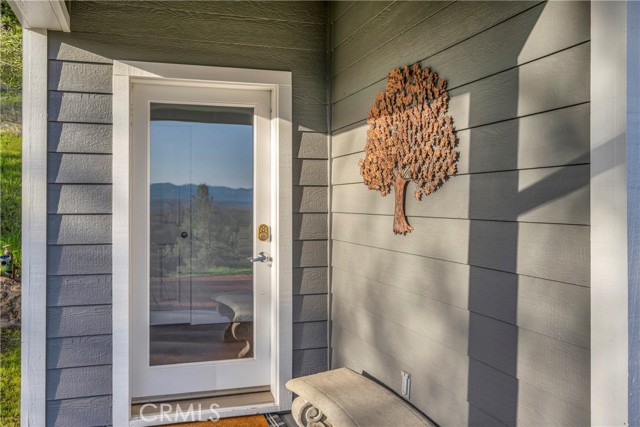 17023 Hofacker Lane, Lower Lake CA: https://media.crmls.org/medias/d6427840-d0a4-4875-9cf4-fbe9a31da429.jpg