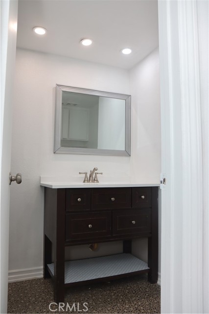 Detail Gallery Image 5 of 25 For 604 Sunfish Way, Port Hueneme,  CA 93041 - 2 Beds | 1 Baths