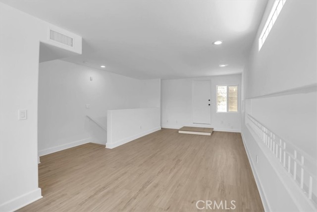 390 S Sepulveda Boulevard, Brentwood CA: https://media.crmls.org/medias/d642ccf2-3615-4f58-a28d-43b54bf70afa.jpg