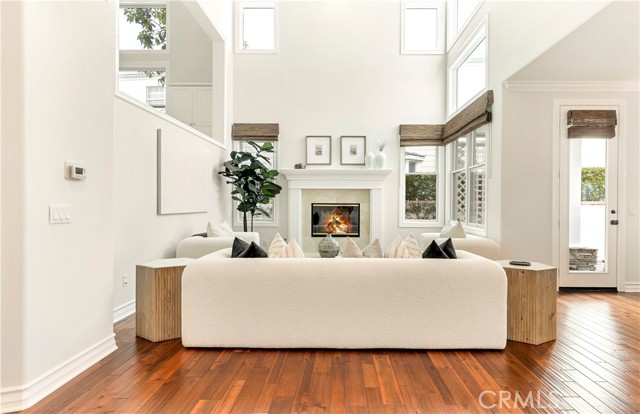 Detail Gallery Image 12 of 28 For 31 Cape Andover, Newport Beach,  CA 92660 - 4 Beds | 3/1 Baths