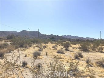 6740 Sierra Ave, Joshua Tree, CA 92252