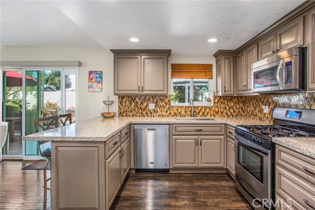 Detail Gallery Image 13 of 32 For 8969 Christopher Pl, Riverside,  CA 92503 - 4 Beds | 2 Baths