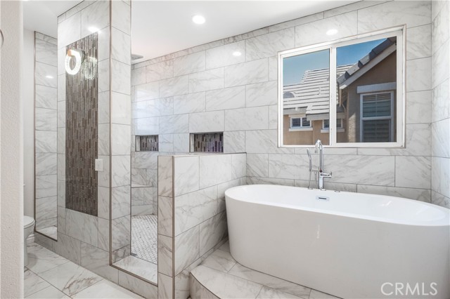27531 Sunny Creek Drive, Valencia CA: https://media.crmls.org/medias/d643f2b4-6a7b-482d-a25a-becfd5df7f48.jpg