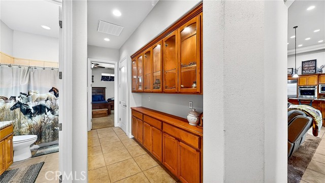 Detail Gallery Image 36 of 75 For 21160 Second Ave, Stevinson,  CA 95374 - 5 Beds | 4 Baths