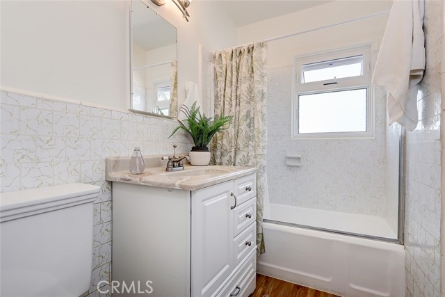 2607 Robinson Street, Redondo Beach, California 90278, 3 Bedrooms Bedrooms, ,1 BathroomBathrooms,Residential,Sold,Robinson,SB22142244