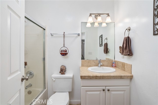 Detail Gallery Image 13 of 23 For 119 Capitol Hill Dr, Paso Robles,  CA 93446 - – Beds | – Baths