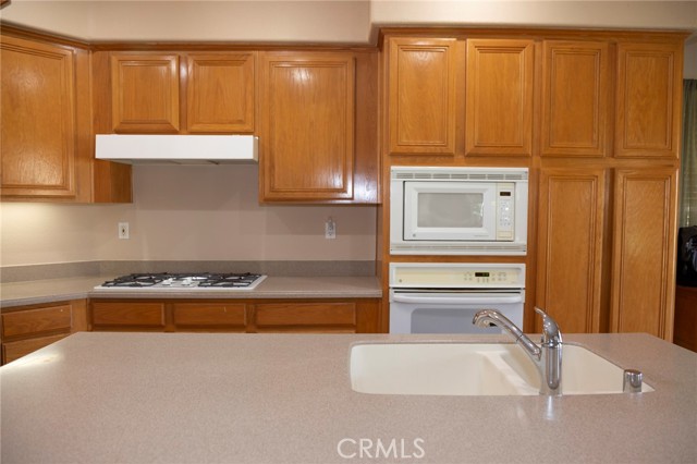 Detail Gallery Image 11 of 24 For 30874 Crystalaire, Temecula,  CA 92591 - 3 Beds | 2 Baths