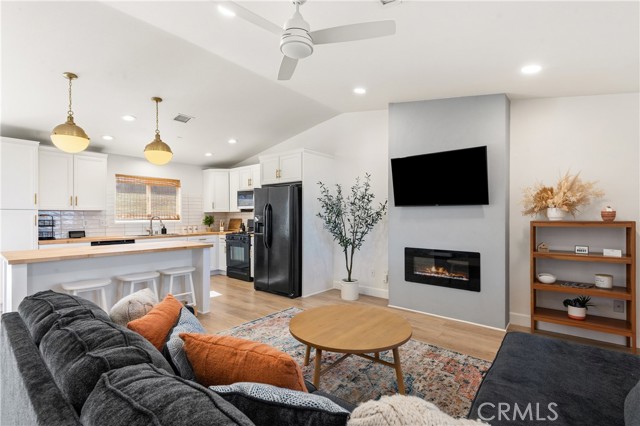 Detail Gallery Image 5 of 31 For 60261 Chesapeake Dr, Joshua Tree,  CA 92252 - 3 Beds | 2 Baths