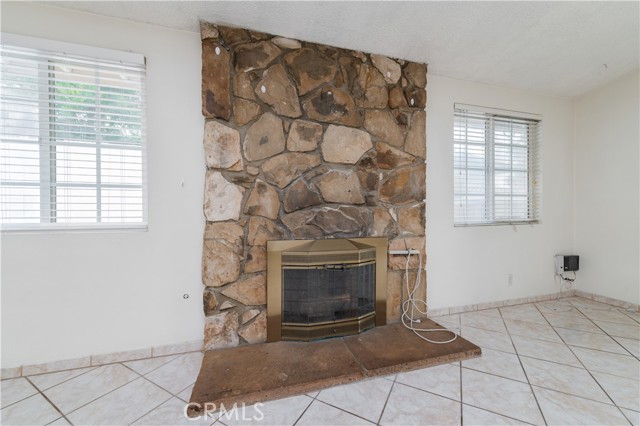 Image 10 of 40 For 1003 Rodilee Avenue