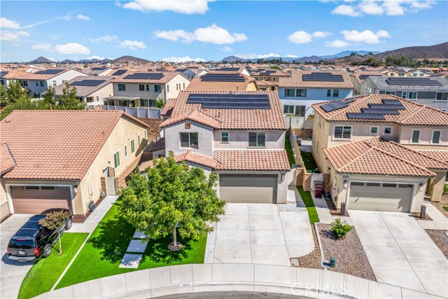 Detail Gallery Image 44 of 72 For 30924 Falling Star Pl, Murrieta,  CA 92563 - 4 Beds | 3 Baths