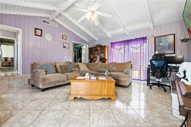 Detail Gallery Image 12 of 35 For 15343 Carfax Ave, Bellflower,  CA 90706 - 3 Beds | 2 Baths