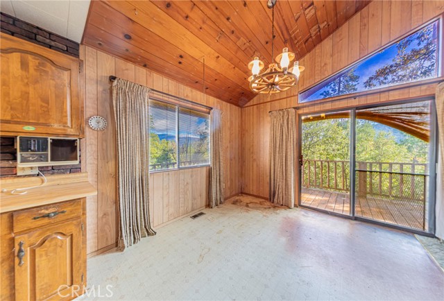 Detail Gallery Image 19 of 39 For 39423 Summit, Oakhurst,  CA 93644 - 3 Beds | 2 Baths