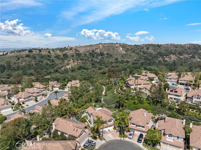 3 Sepulveda, Rancho Santa Margarita CA: https://media.crmls.org/medias/d64c1647-165b-4cd1-8c28-7f9acac36a84.jpg