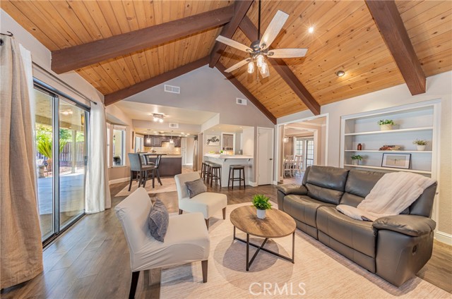 Detail Gallery Image 19 of 75 For 779 E Cole Ave, Fresno,  CA 93720 - 4 Beds | 2/1 Baths