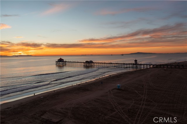 Detail Gallery Image 46 of 48 For 22042 Catalina Cir, Huntington Beach,  CA 92646 - 4 Beds | 2 Baths