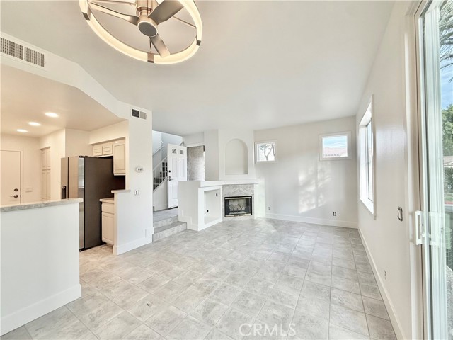 Detail Gallery Image 3 of 18 For 44 Mission Ct, Lake Forest,  CA 92610 - 2 Beds | 2/1 Baths